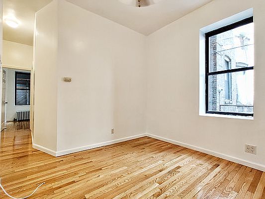 1st image of 235 Eldridge St #2
