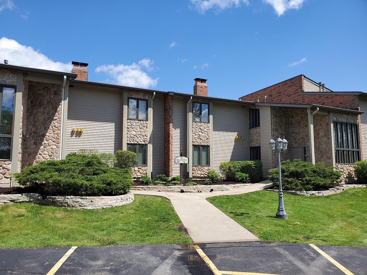 33 Abbey Villa Cir UNIT F, Fontana, WI 53125 Zillow