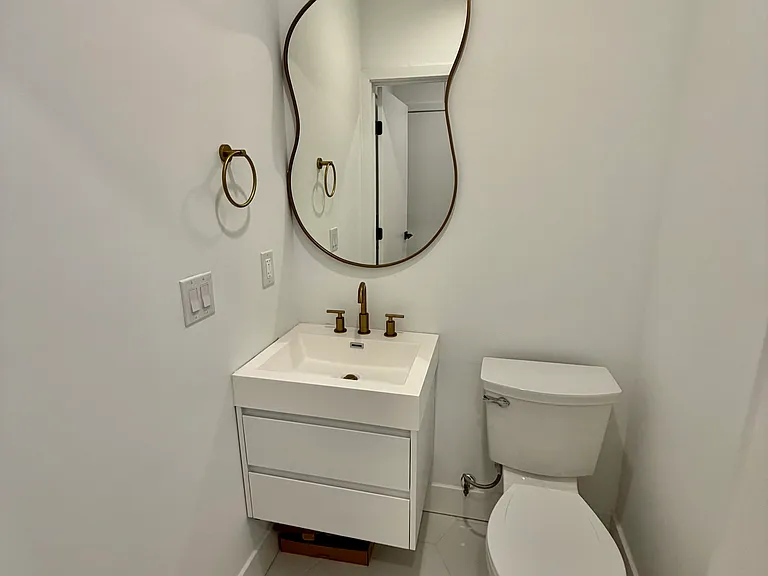 1629-37 S 28th St #28 — Photo 9