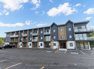 51 George St #201, Parry Sound, ON P2A 2M1
