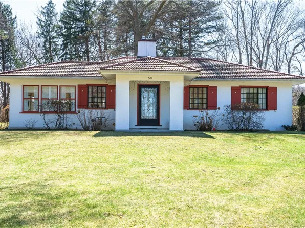 601 Lake Rd, Webster, NY 14580