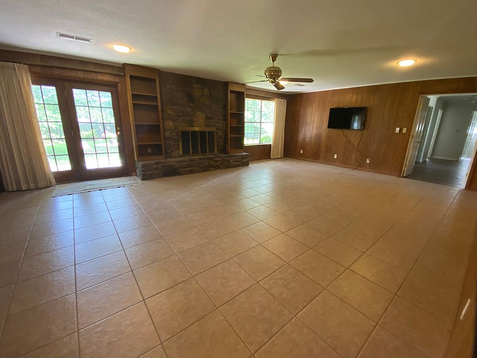 2203 W Main St, El Dorado, AR 71730 Zillow