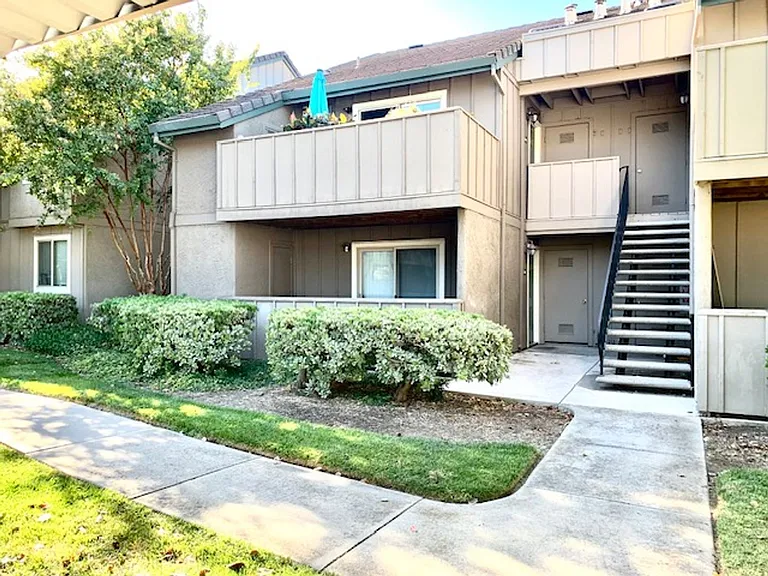 1163 Lakeview Cir — Photo 18