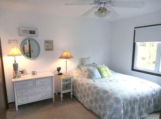 678 Penbrook Way, Hartland, WI 53029