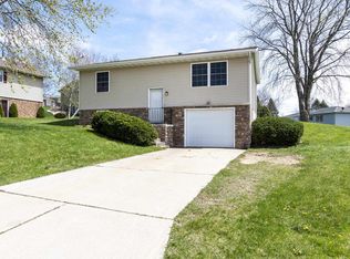 715 Johnson St, Monticello, WI 53570