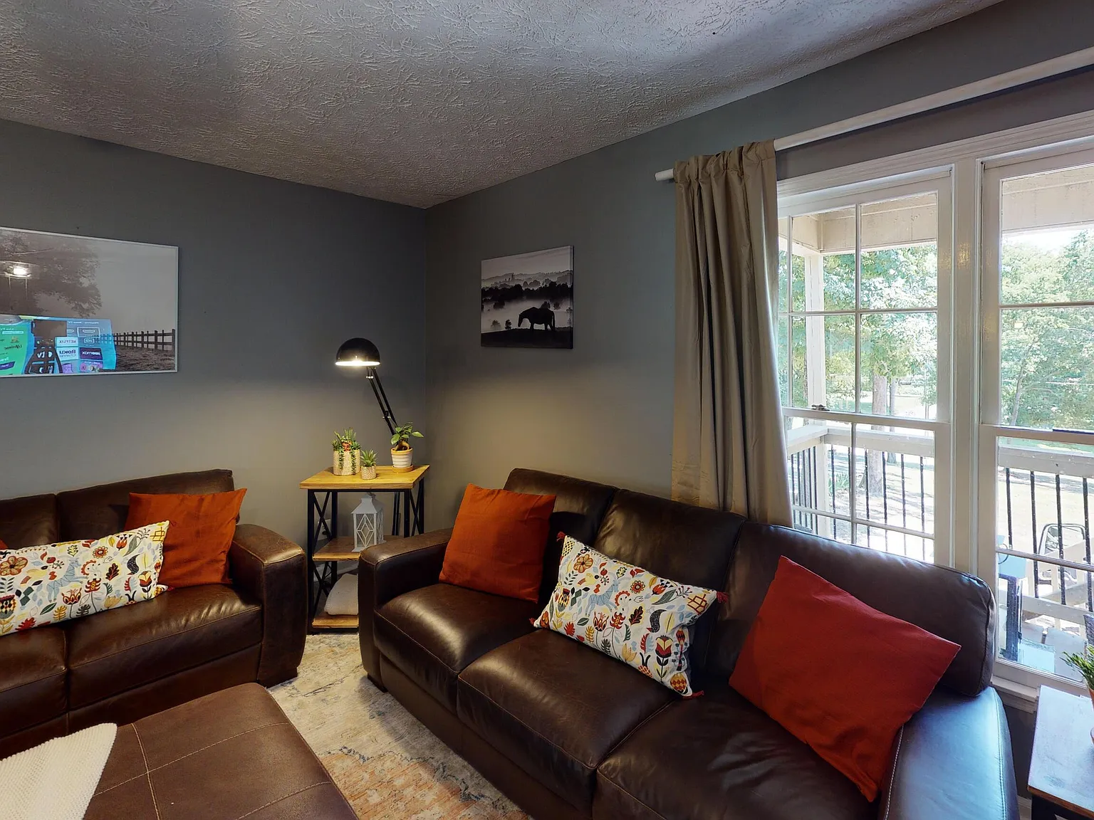 3 bed, 1.5 bath, $4,597 — Photo 4
