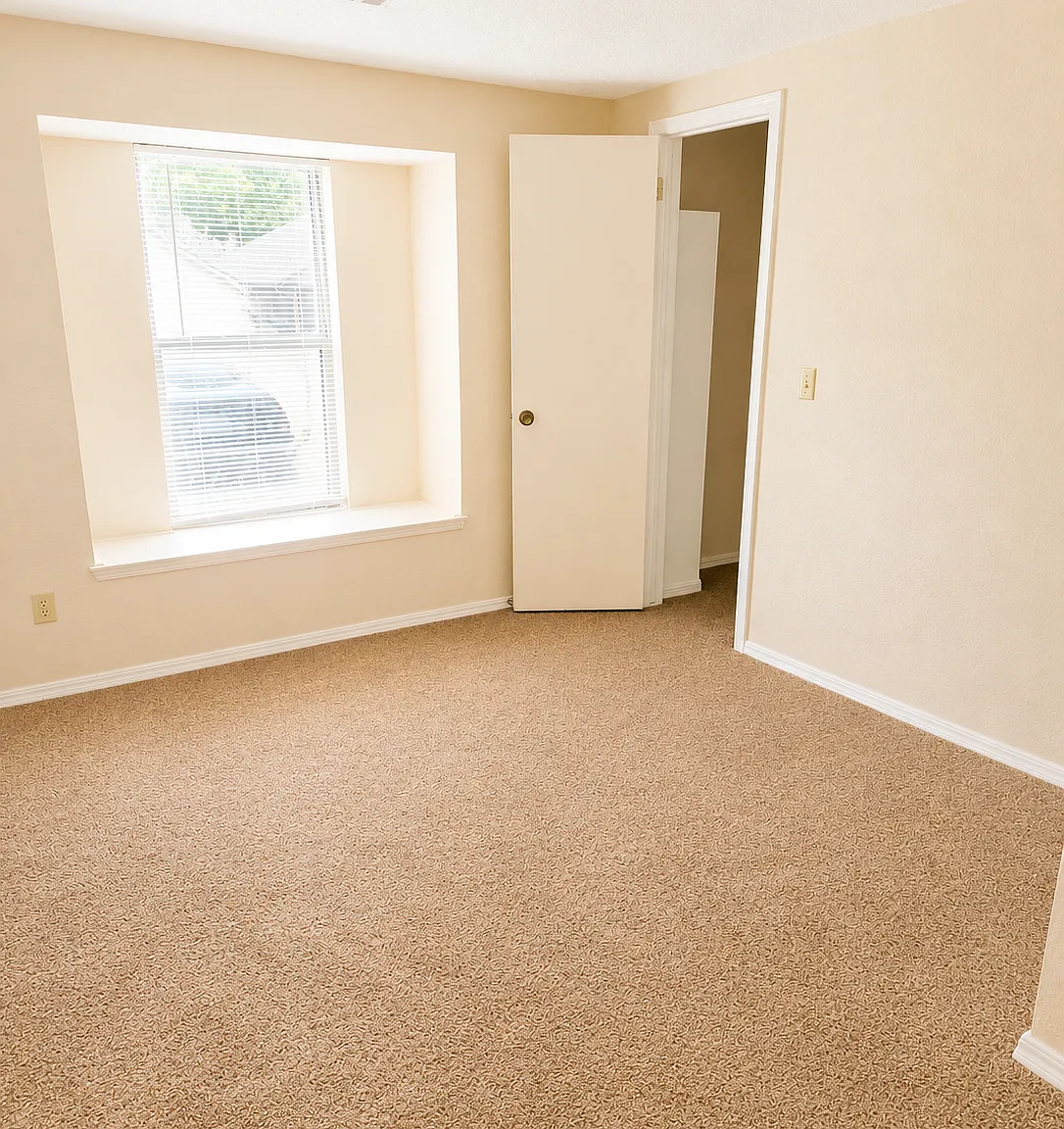 2 bed, 944 sqft, $1,000 — Photo 4