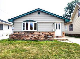 2131 Carlisle Ave, Racine, WI 53404