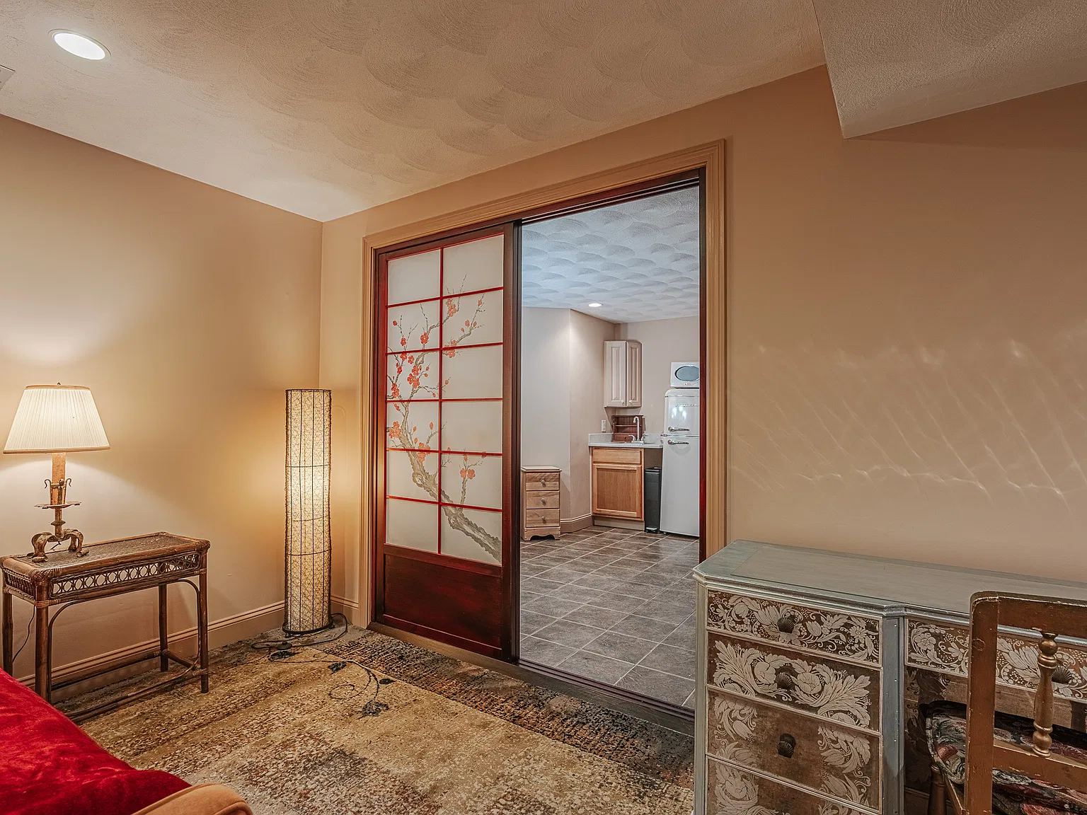 1 bed, 660 sqft, $1,900 — Photo 4