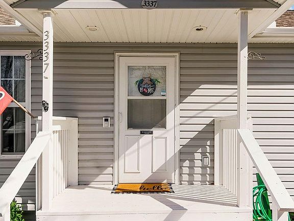 3rd image of 3337 N 85th Pl