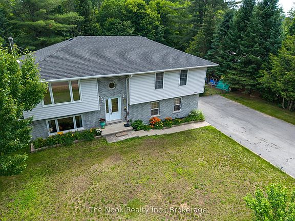 3rd image of 348 Chemaushgon Rd