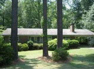 1613 Cool Springs Rd, Sanford, NC 27330