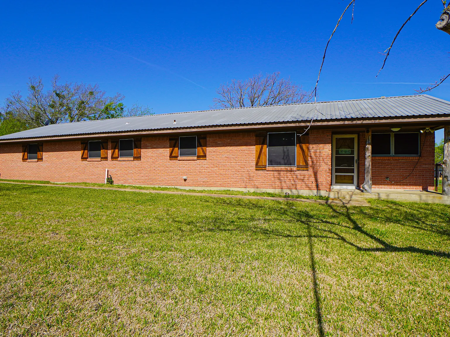 3 bed, 1720 sqft, $2,800 — Photo 4