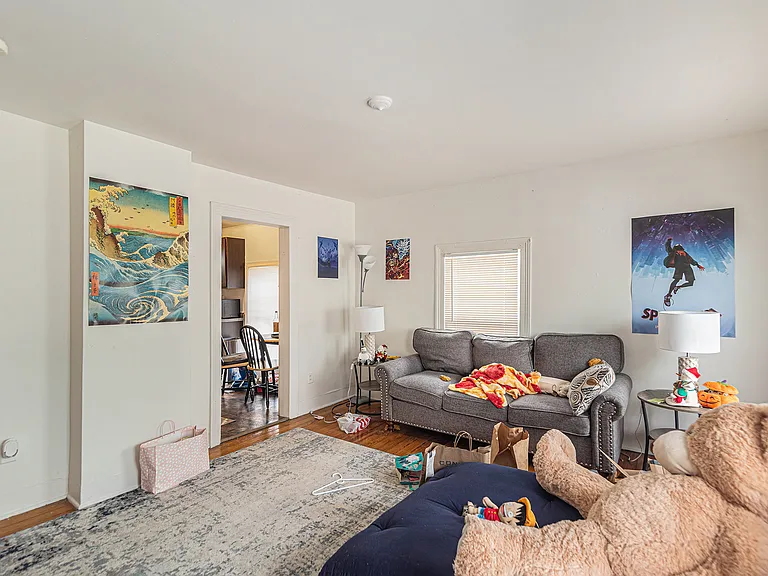 428 S Division St #4 — Photo 8