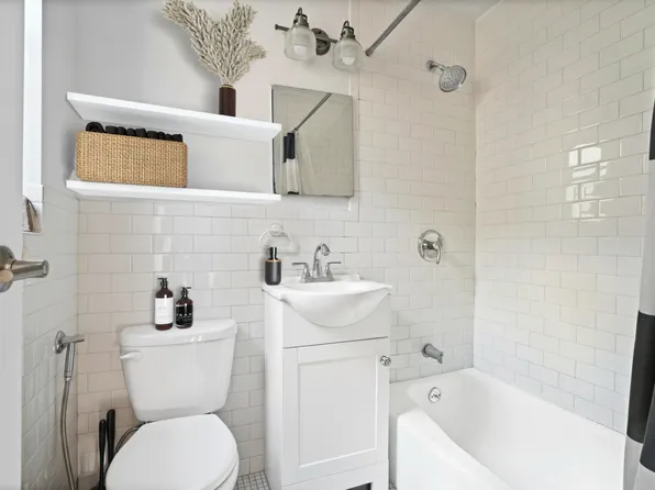 160 East 91st Street image 7 of 8