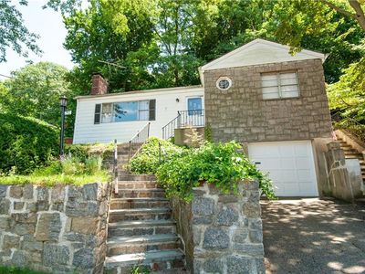 242 Sedgwick Ave, Yonkers, NY, 10705