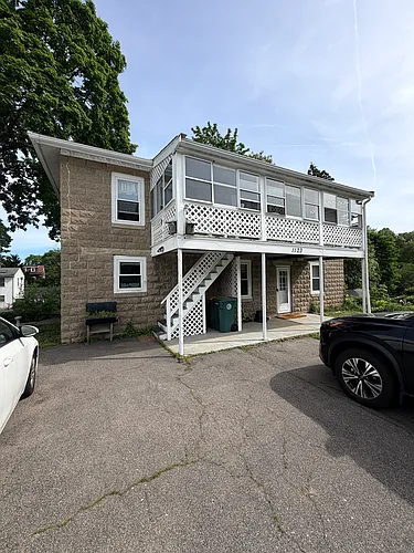 1123 Washington St #B Photo 1