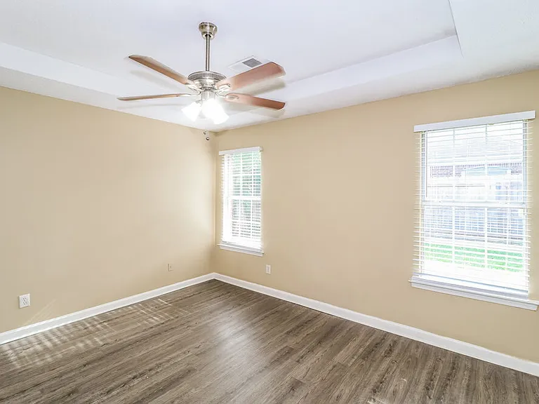 2753 Virginia Woods Pl — Photo 10