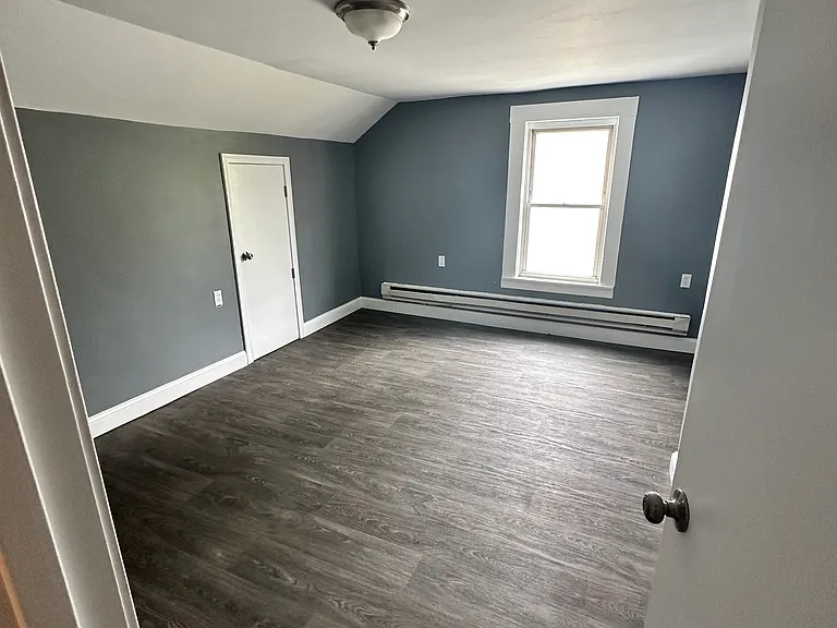 Beech St — Photo 12