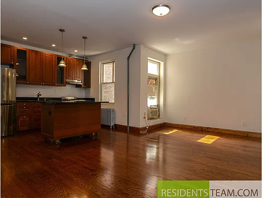 Rented by Residents Team | media 5
