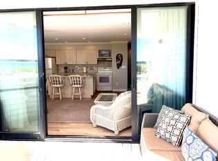 253 Dune Rd APT 49, Westhampton Beach, NY 11978