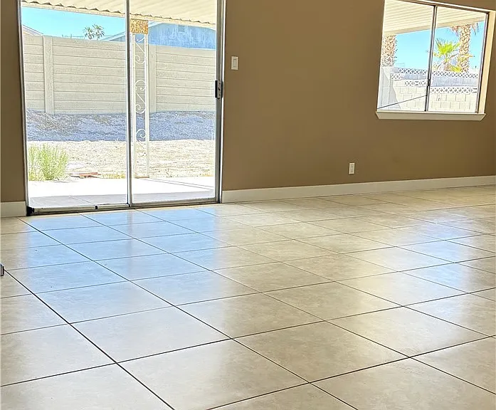 4351 Newview Cir — Photo 3