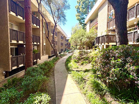 2nd image of 6202 Friars Rd Unit 302