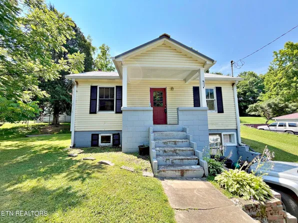 313 Glendale Ave, Athens, TN 37303