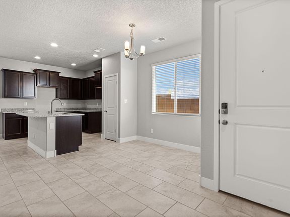 4th image of 1899 S Sunrise Ln SE
