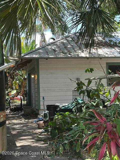 1st image of 6010 S Riverside Dr