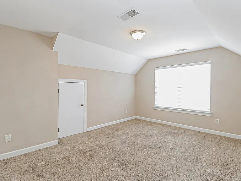 2865 Island Point Dr NW — Photo 14