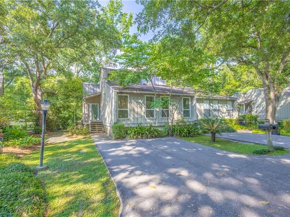 640 Tete Lours Dr APT 13, Mandeville, LA 70471