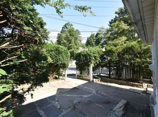 93 Harbor Rd, Pt Washington, NY 11050
