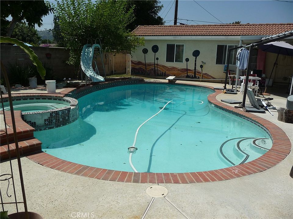2nd image of 2775 Cold Plains Dr