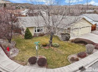 2033 Flycatcher Ct, Sparks, NV 89441