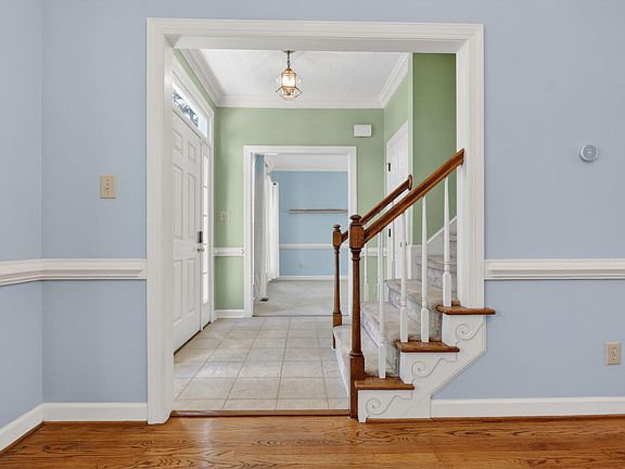 4th image of 4221 Tolchester Pl