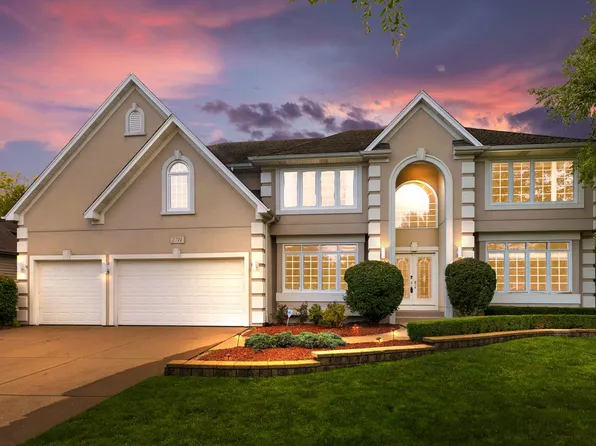 2711 Deering Bay Dr, Naperville, IL 60564