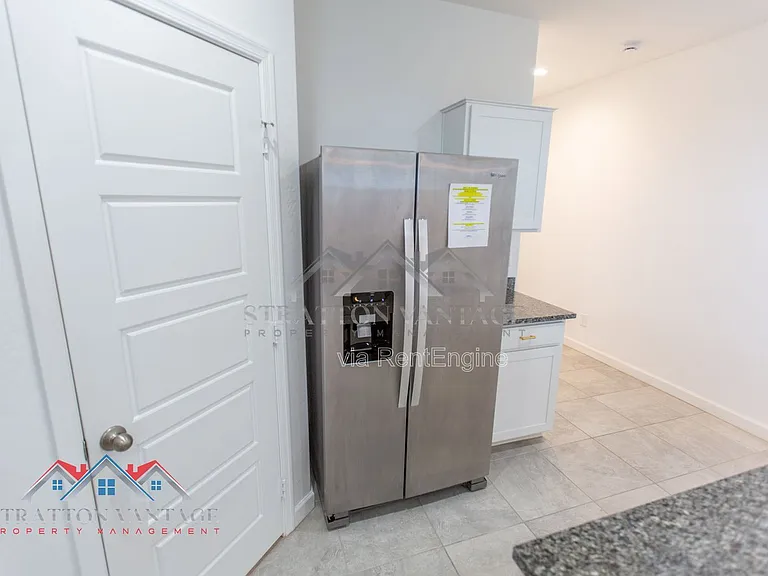 1673 N Wrigley Dr — Photo 13