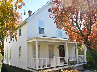 33 Edgewood Ave, Greenwich, CT 06830