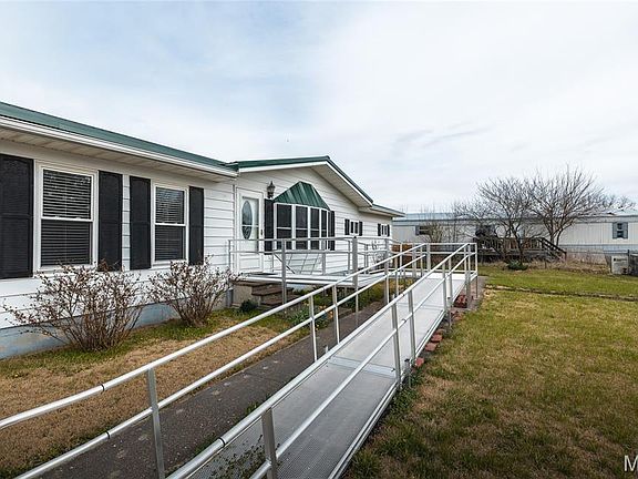 4th image of 21170 Lapel Rd