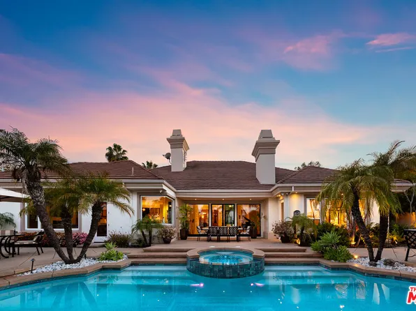 19225 Northfleet Way, Tarzana, CA 91356