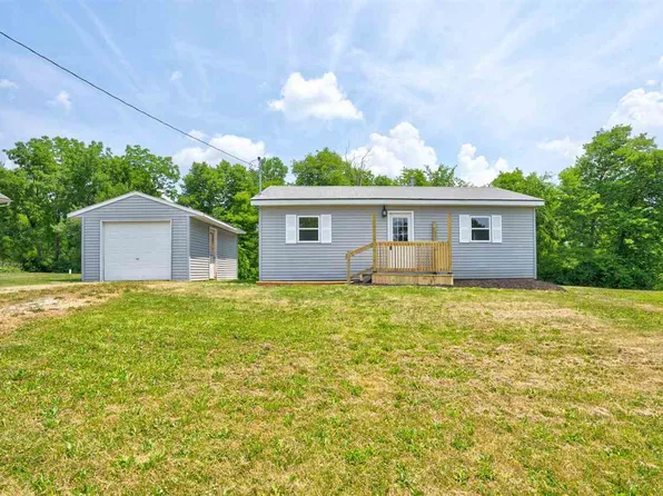 408 Church St, South English, IA 52335