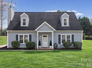 6104 Sunbridge Ct, Charlotte, NC