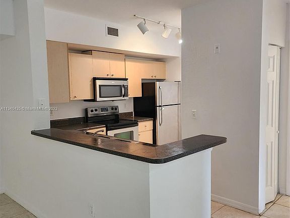 2nd image of 2586 Centergate Dr APT 203