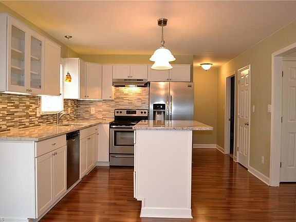 5th image of 4 Jans Ct