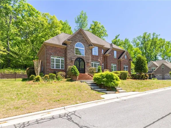 1391 Somerset Cove Dr, Winston Salem, NC 27103