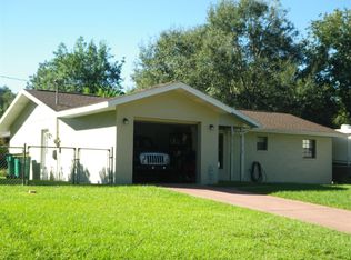 215 Peony St, Inverness, FL 34452