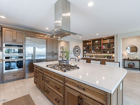 2nd image of 111 E SANTA LUCIA Lane