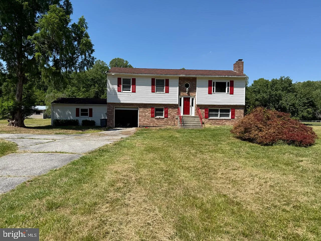 4 bed, 2.5 bath, 1190 sqft, $3,500 — Photo 1
