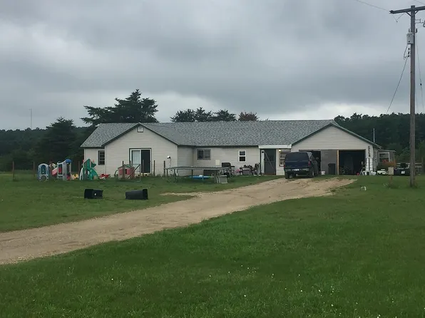 5568 S Us Highway 131, Mancelona, MI 49659